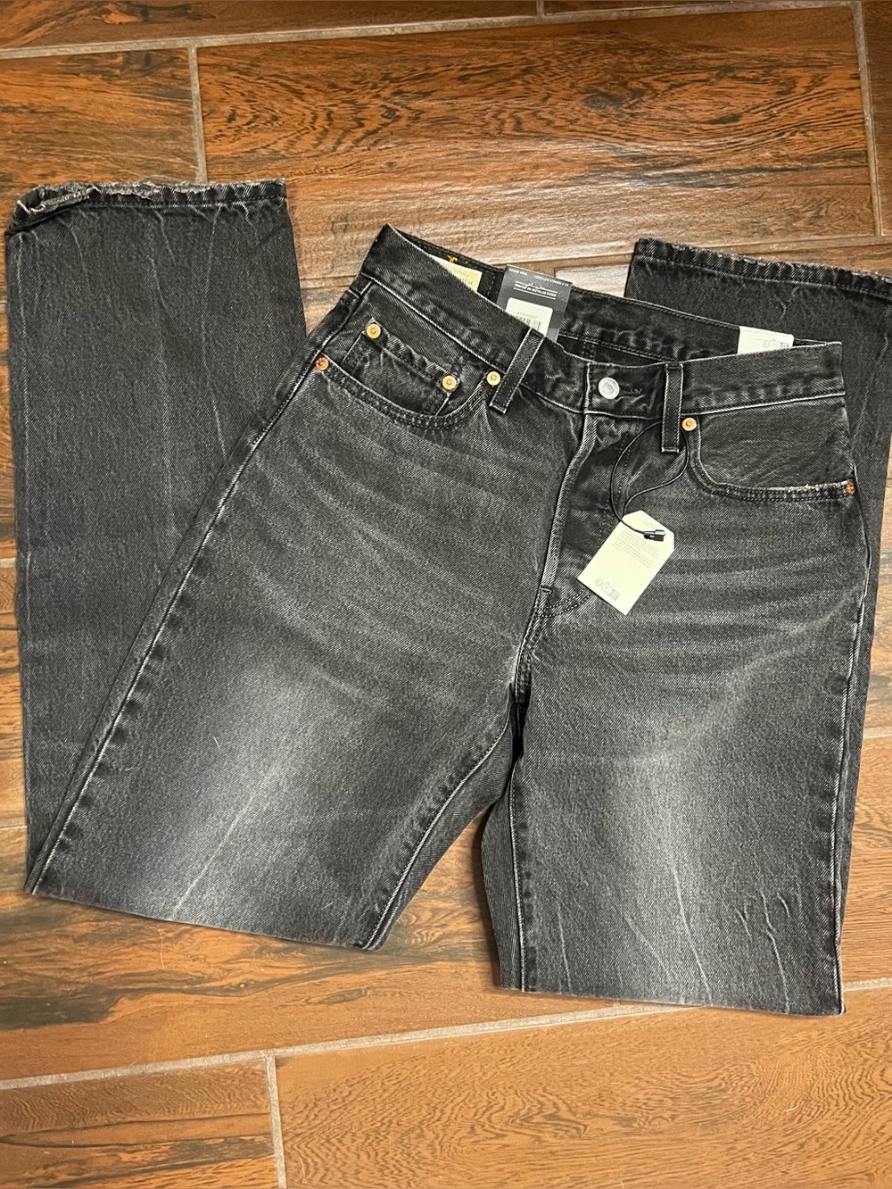 Levi’s Premium 501 90s Mid Rise Straight Leg Jeans Size 26 NWT Classic Denim